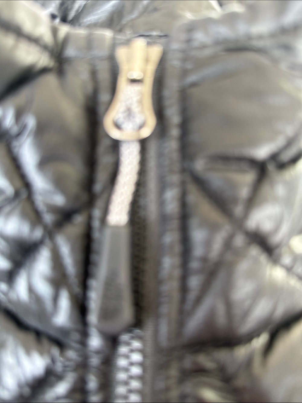 The North Face ThermoBall Quilted Vest Women’s M Black Pink Ribbon Full Zip - Picture 8 of 12
